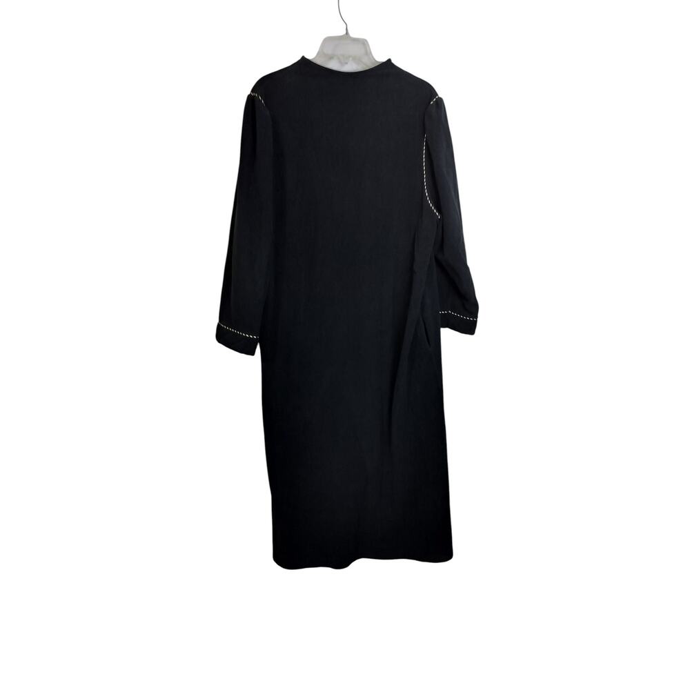 4154) Vintage Vanity Fair Black Velvet Sleepwear Robe Size XXL - Picture 2 of 8